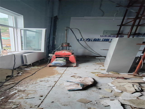 宝应地基基础下沉墙体裂缝加固注浆顶升施工